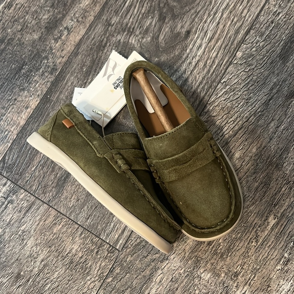 Zara green leather penny loafers size US 6.5 new baby